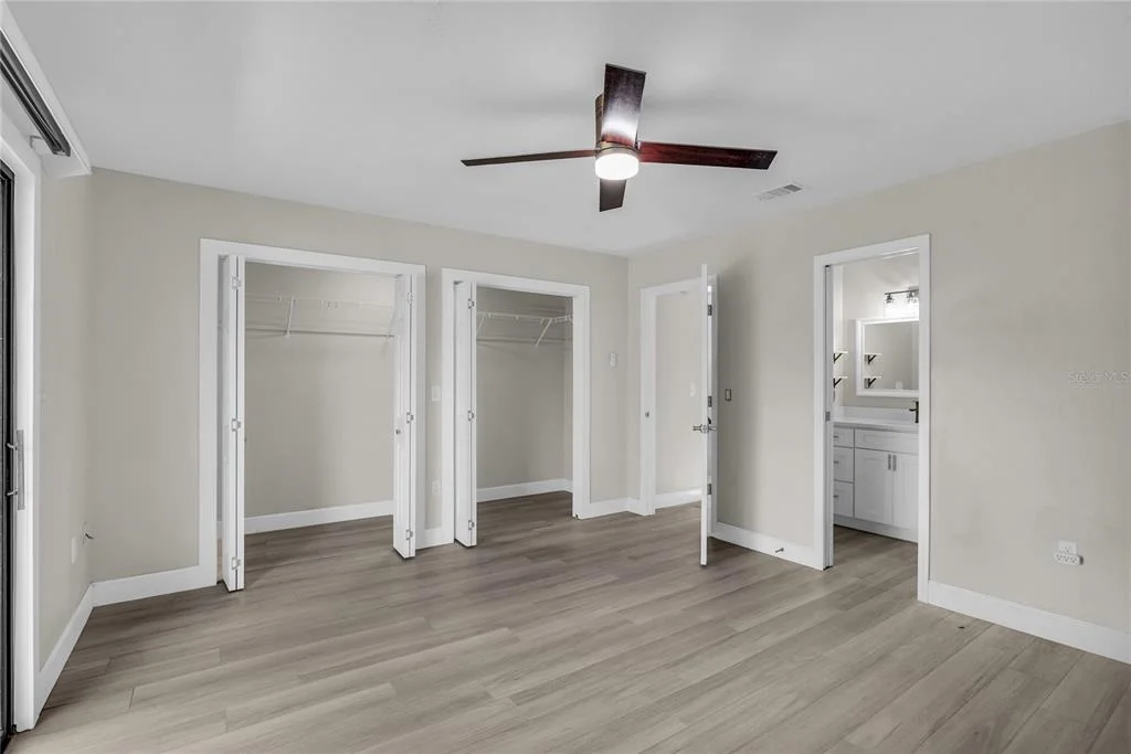 Photo of 189 OAK LANE