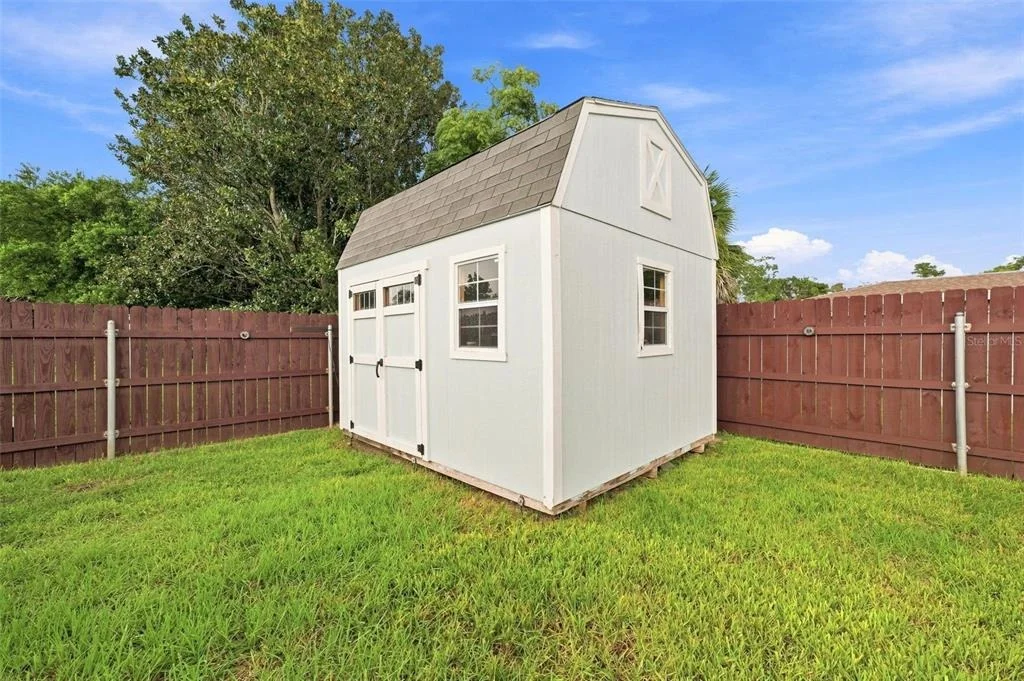 Photo of 4108 REDWING DRIVE
