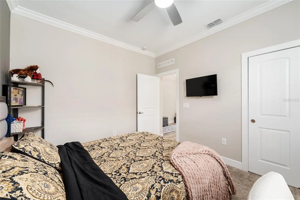Photo of 9407 SW 52ND LOOP