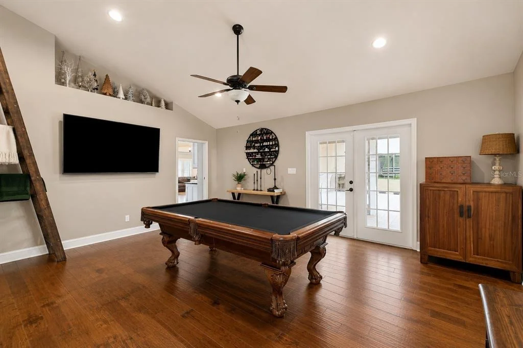 Photo of 23458 CROOM ROAD