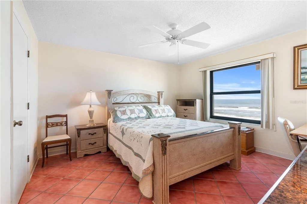 Photo of Unit 5040 at 3100 OCEAN SHORE BOULEVARD