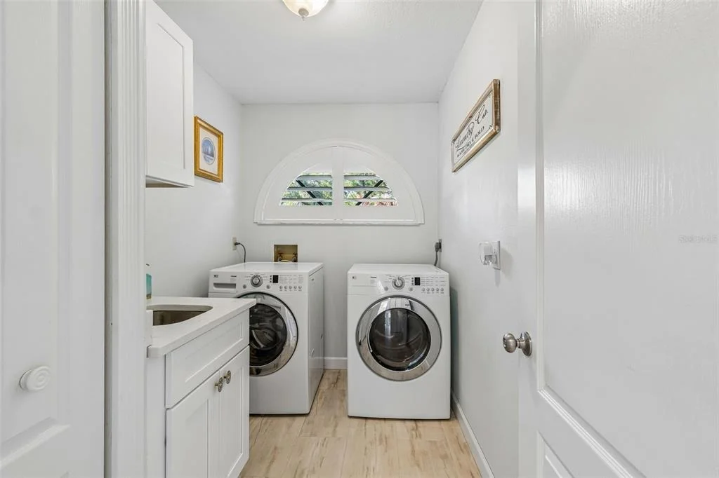 Photo of 4627 TRAILS DRIVE