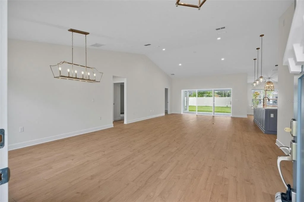 Photo of 15 ERIC DRIVE