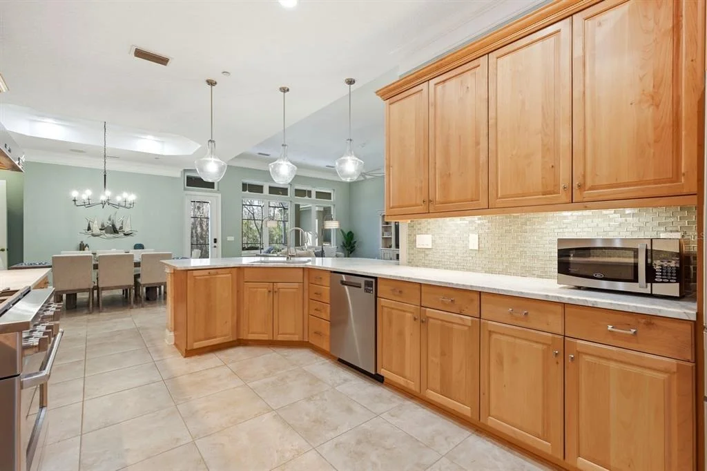 Photo of 6595 COLLIER ROAD