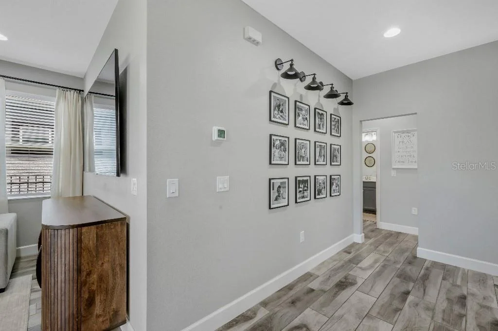 Photo of 6135 VOYAGERS PLACE