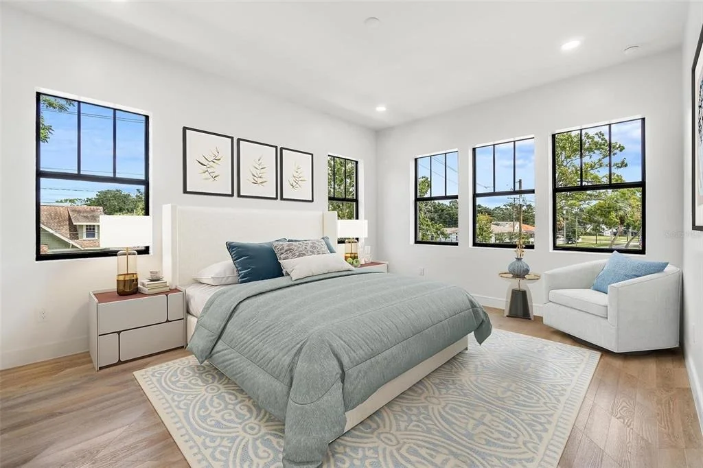 Photo of 401 PARK BOULEVARD