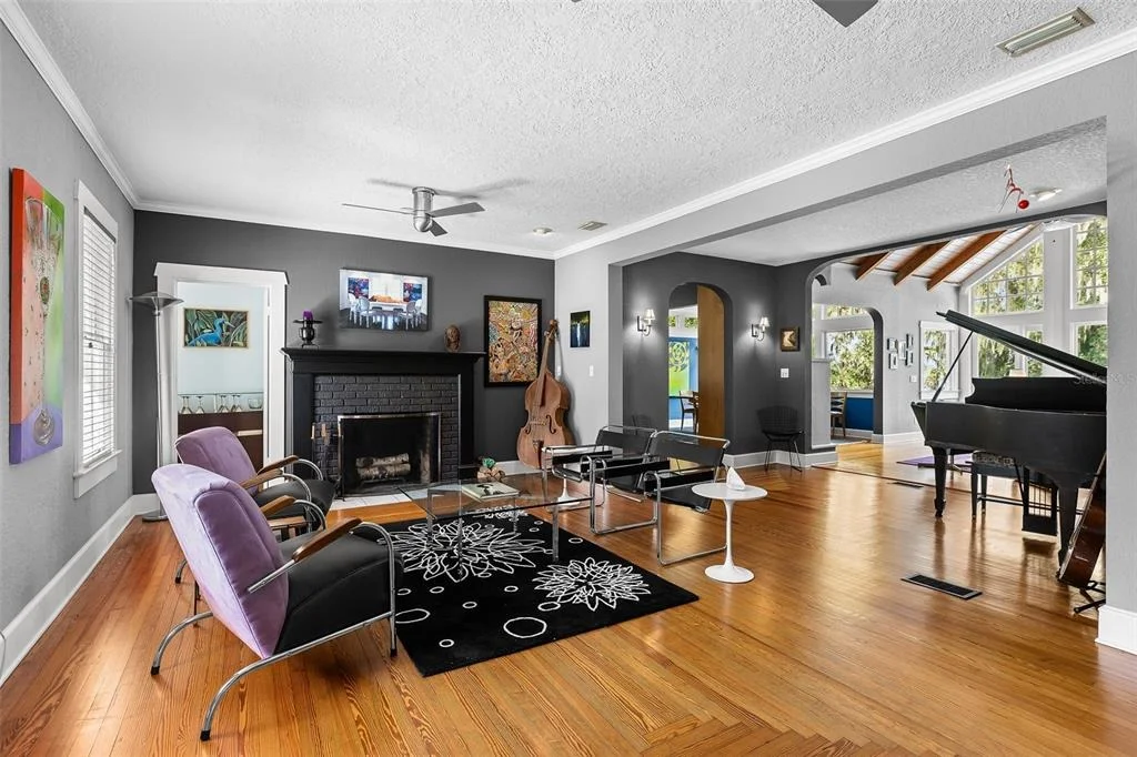 Photo of 1321 HEIM ROAD