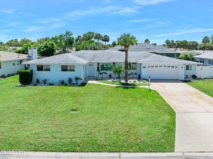 Photo of 190 ELLICOTT DRIVE