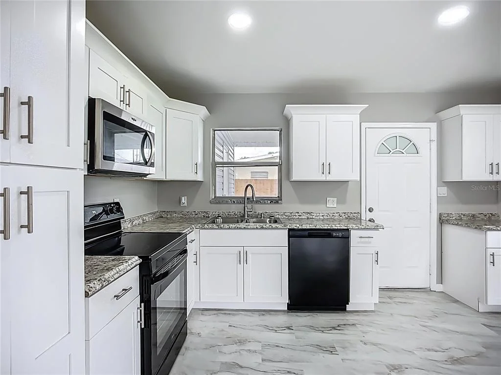 Photo of 6228 FLORIDA CIRCLE W