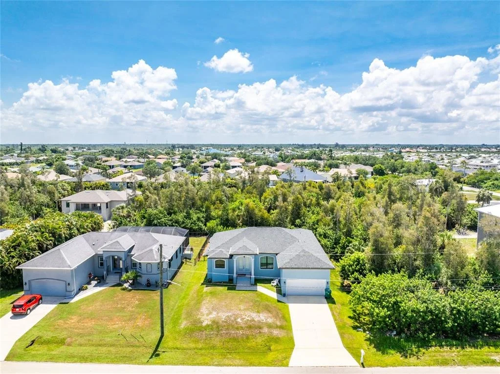 Photo of 3900 PALM DRIVE