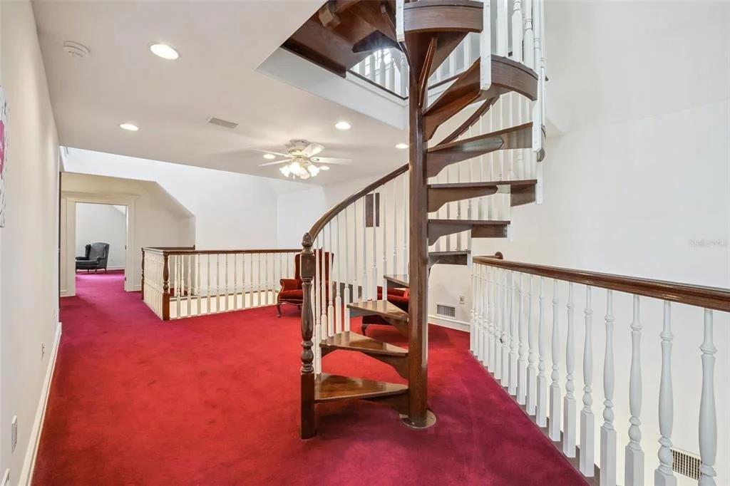 Photo of 21033 VIOLET ROAD