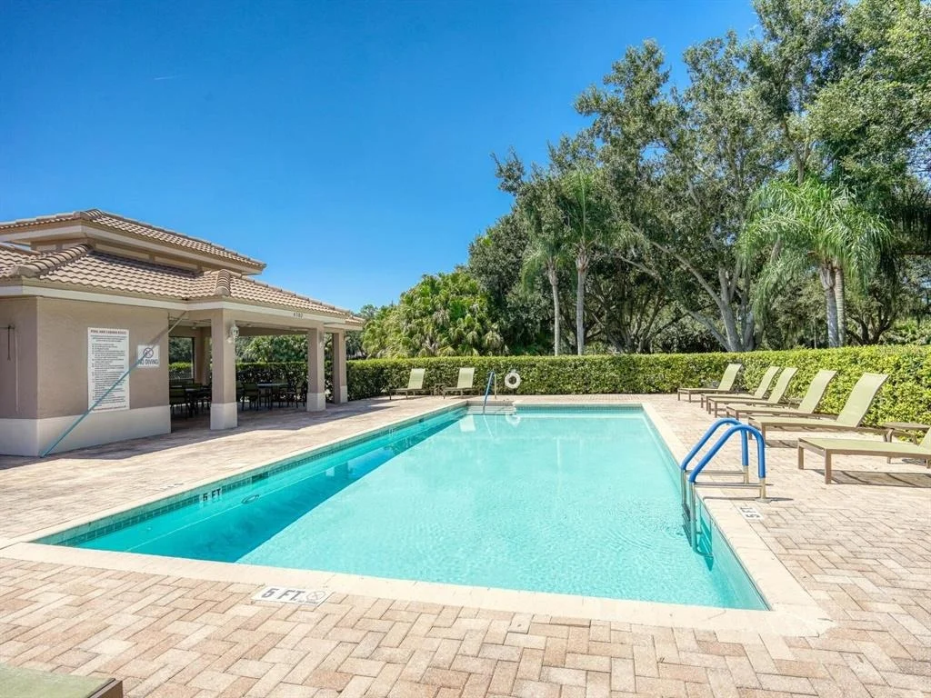 Photo of 3944 SILK OAK LANE