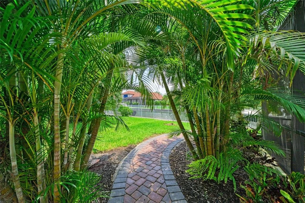 Photo of 545 MAST DRIVE