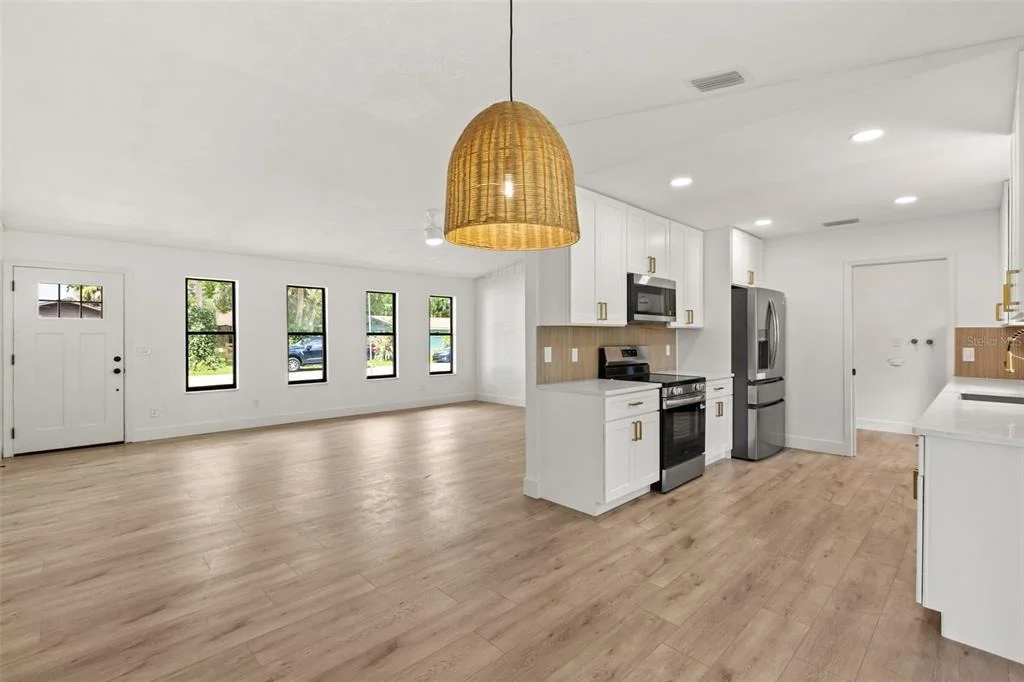 Photo of 2527 SABAL PALM DRIVE