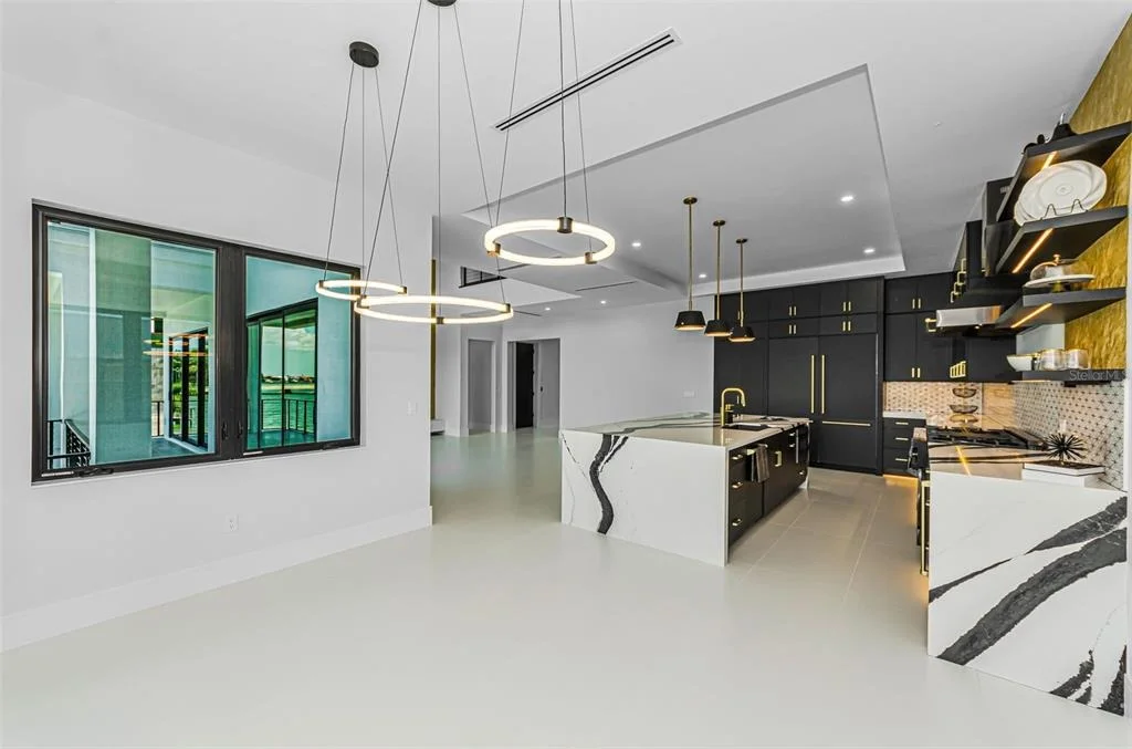 Photo of 43 DOLPHIN DRIVE