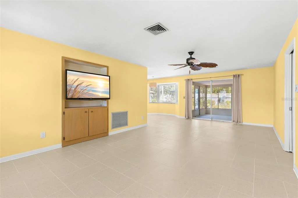 Photo of 1530 SANDY LANE