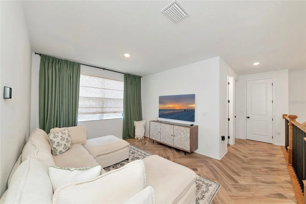 Photo of 8736 WINDLASS COVE