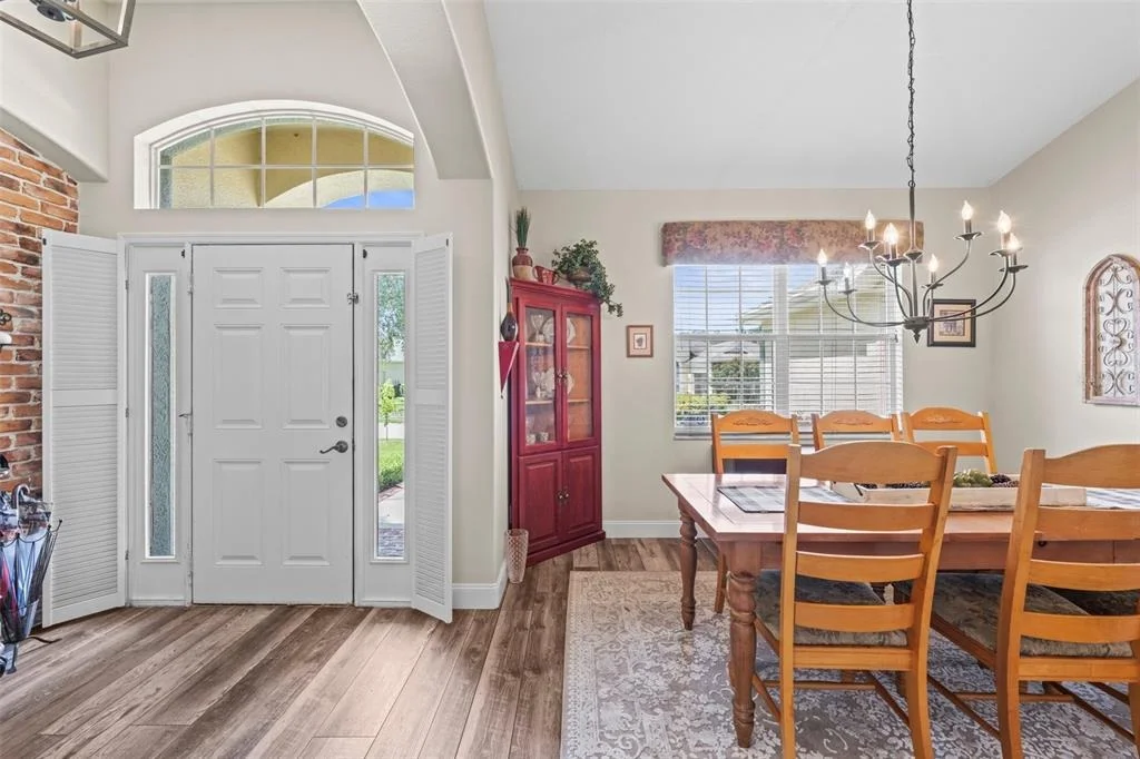 Photo of 743 STONECREST DRIVE