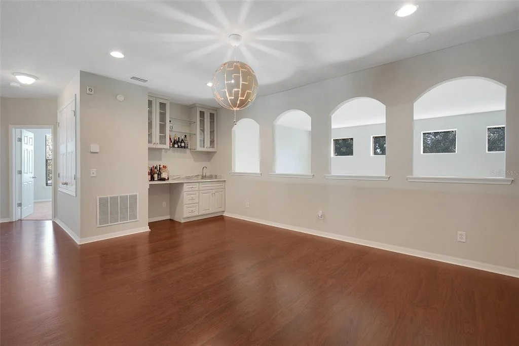 Photo of 11045 LEMAY DRIVE