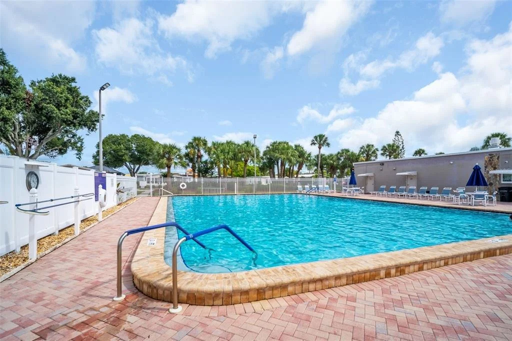 Photo of 428 PELICAN DRIVE S