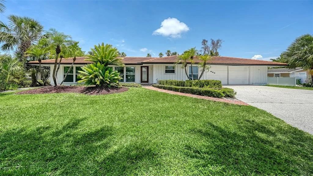Photo of 223 SEAGULL LANE