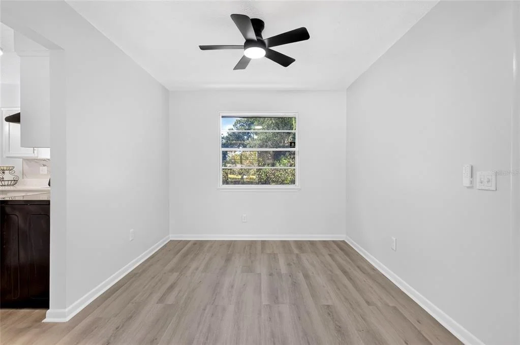 Photo of 5212 CLARENDON ROAD