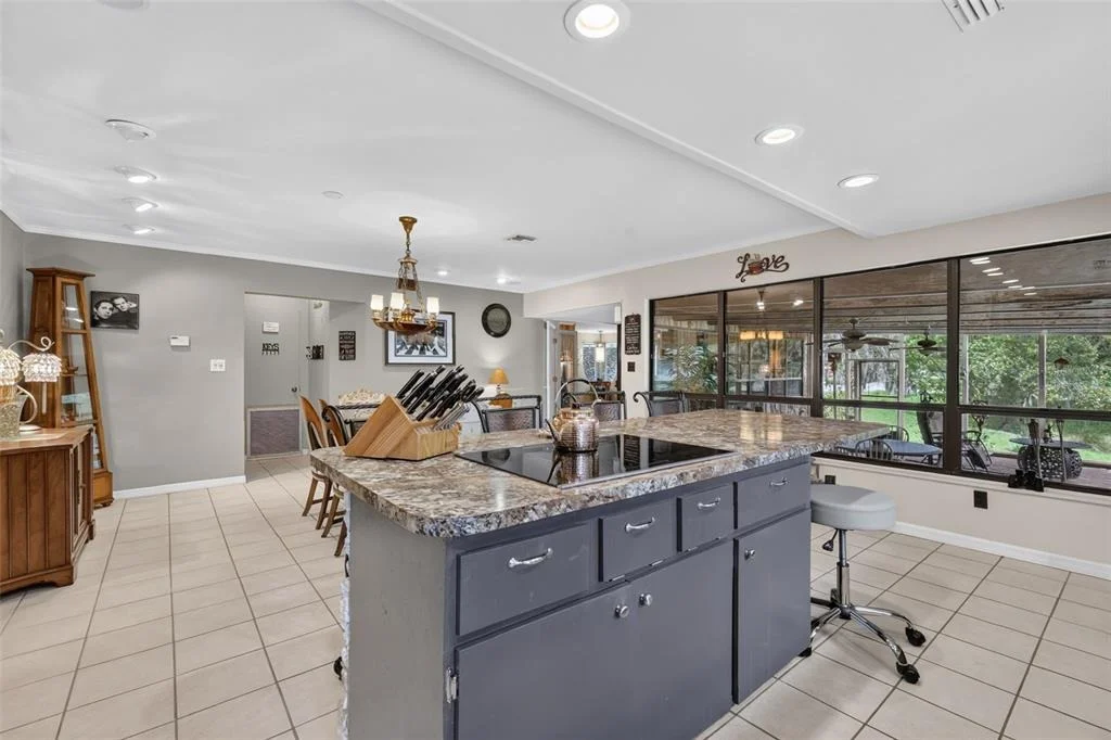 Photo of 2314 HILLSIDE DRIVE