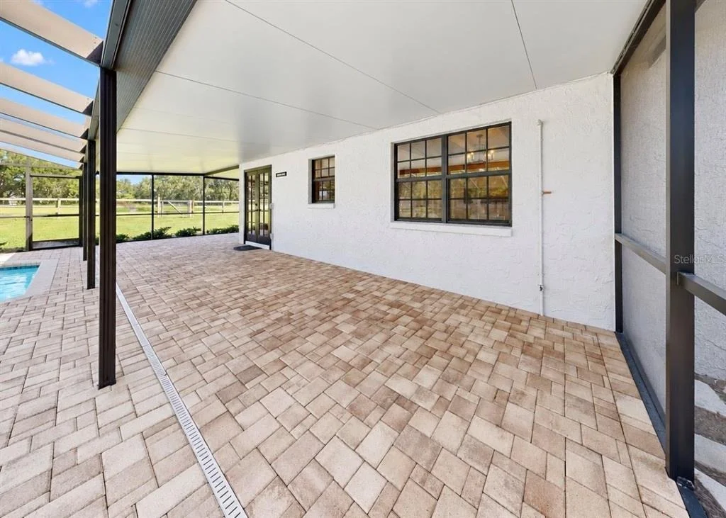 Photo of 2818 SPRINGDELL CIRCLE