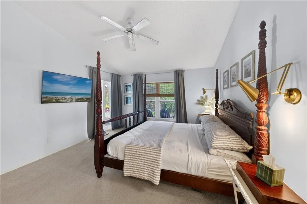 Photo of 5068 ALAMANDA DRIVE