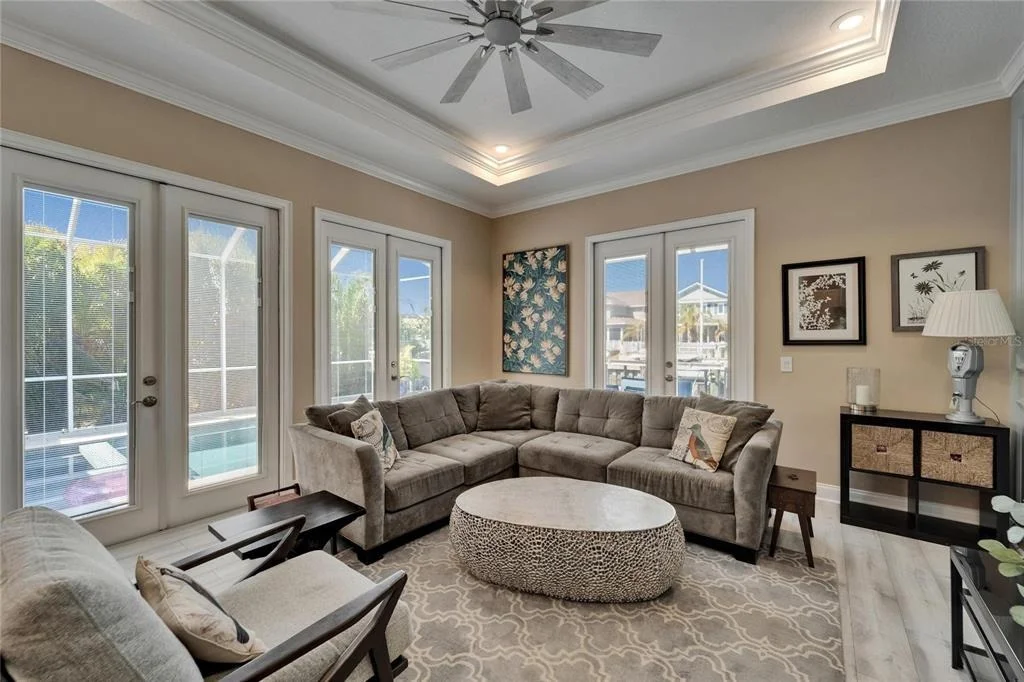 Photo of 426 ISLEBAY DRIVE