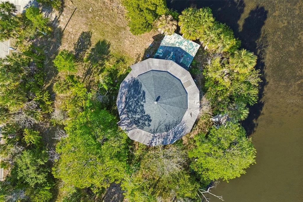 Photo of 10501 PINE ISLAND DRIVE