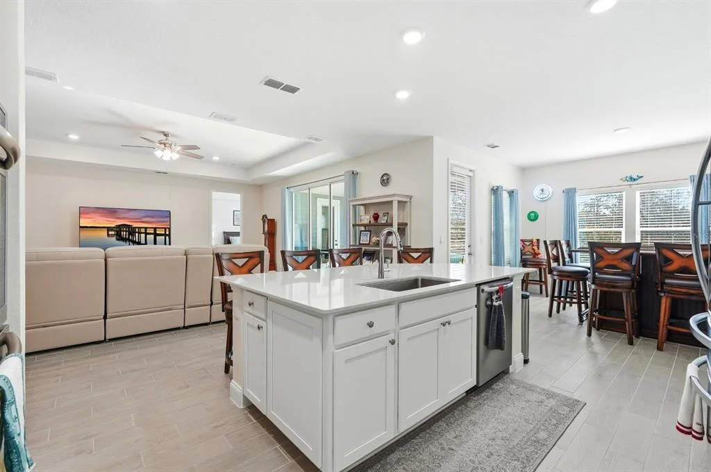 Photo of 2137 RAGLAN CIRCLE