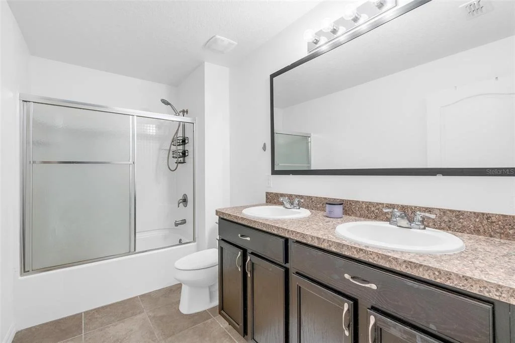 Photo of 16610 BROADFORD LANE