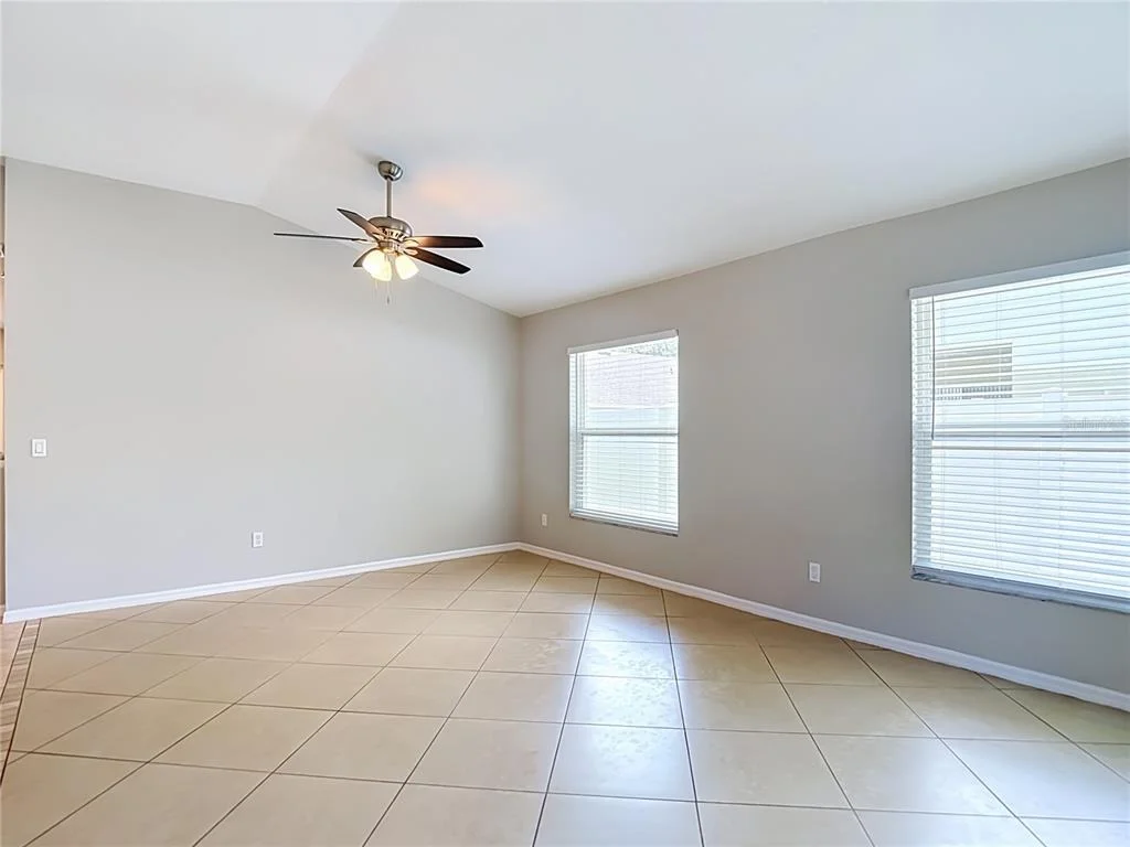 Photo of 805 LESA GLEN PLACE