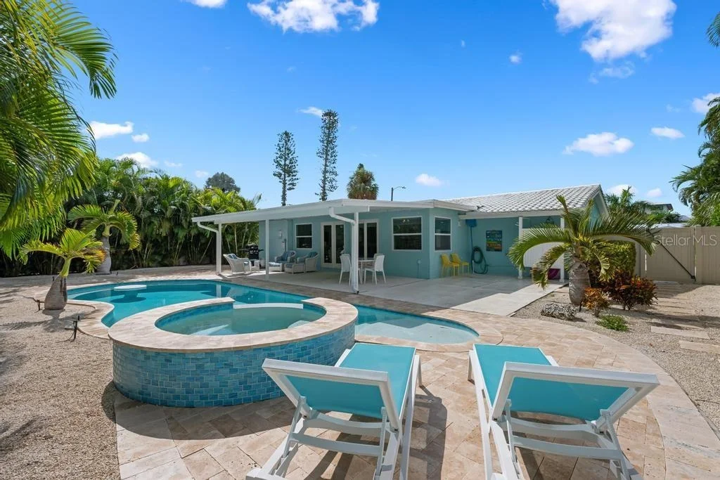 Photo of 406 BAY PALMS DRIVE