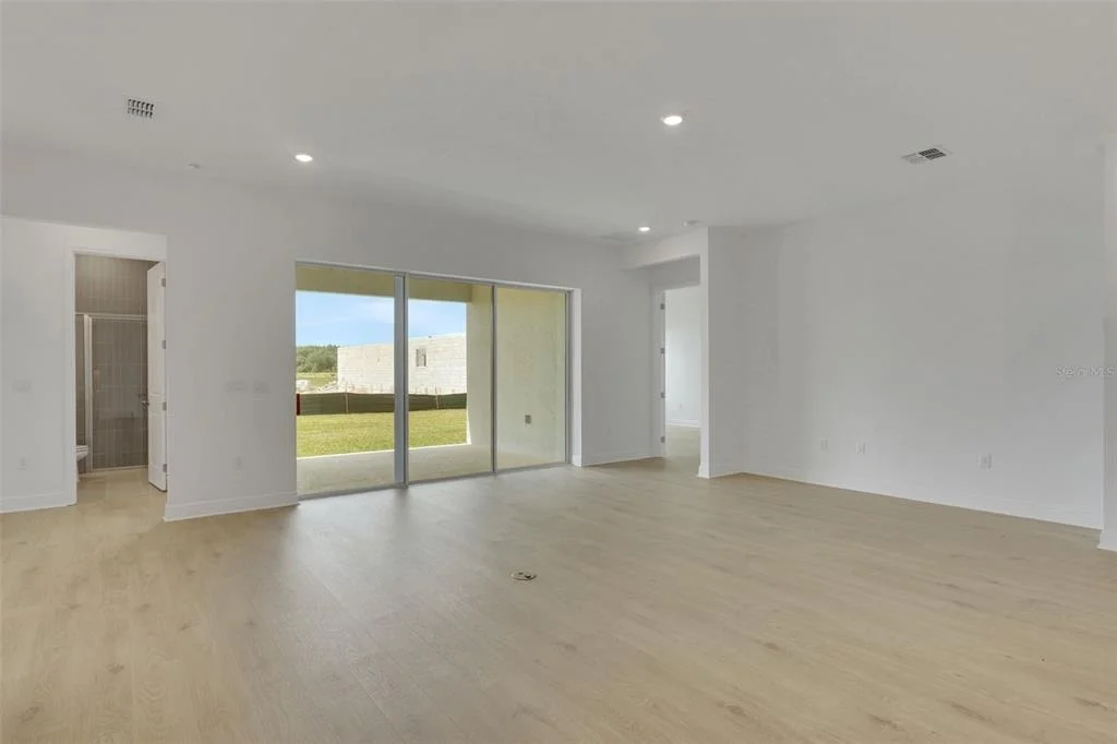 Photo of 15160 TEA TREE DRIVE