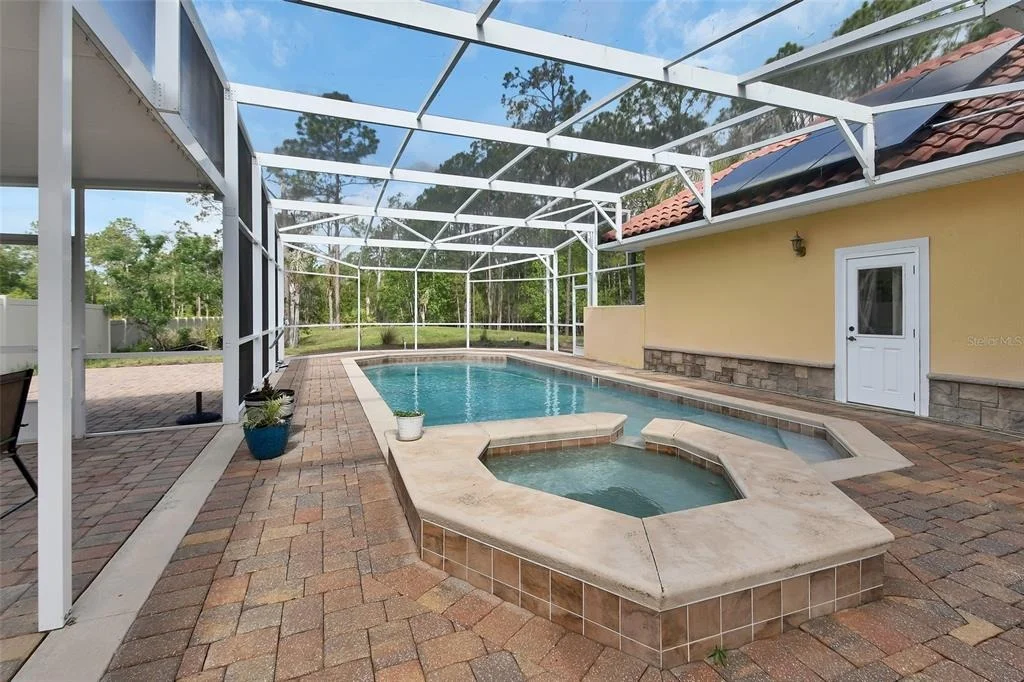 Photo of 443 JUNIPER LANE