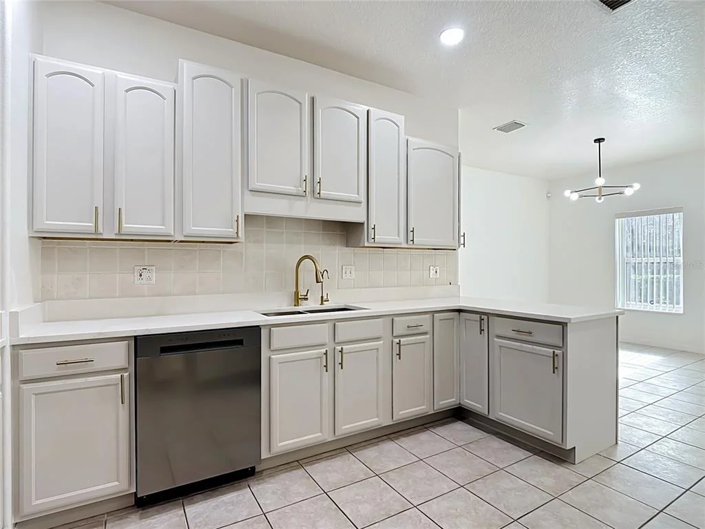 Photo of 2155 BARRATT COURT