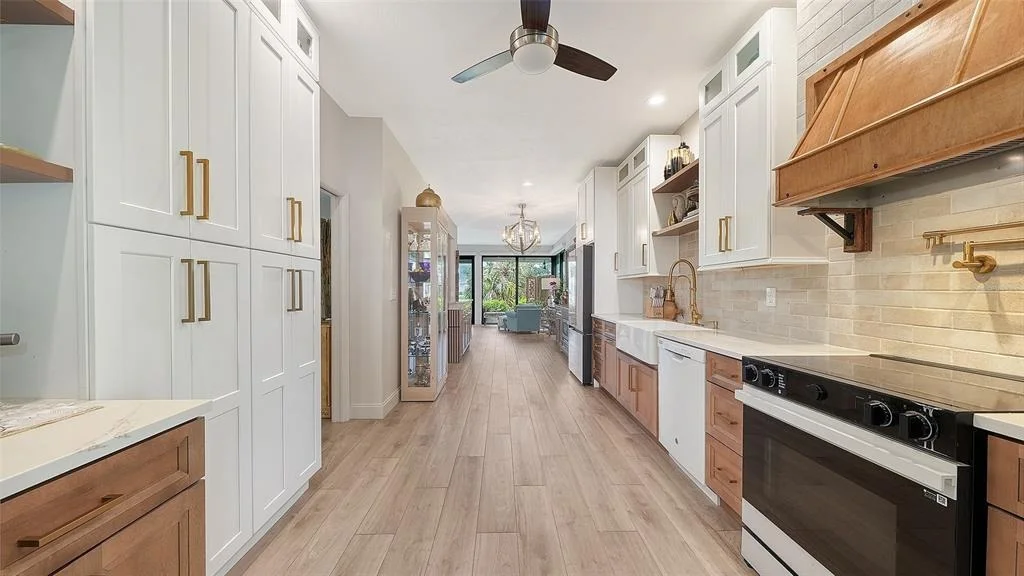 Photo of 17 BAYHEAD LANE