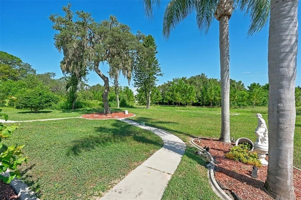 Photo of 8933 THOREAU PLACE