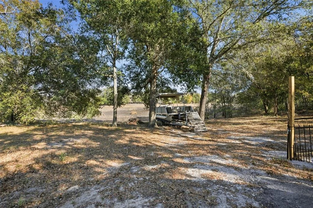 Photo of 9727 LAKE DRIVE