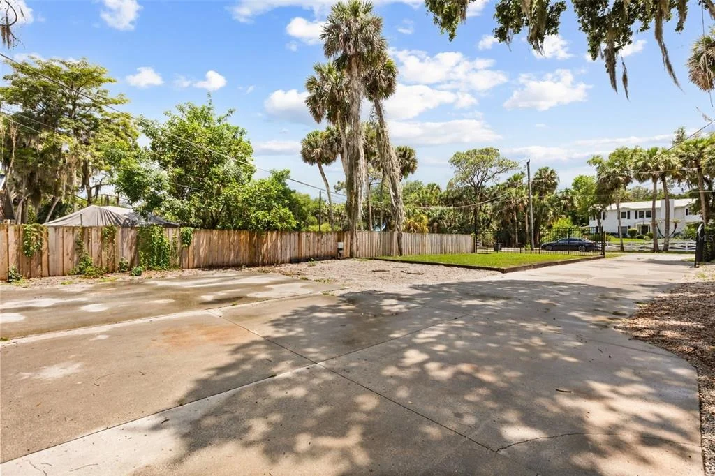 Photo of 2462 FORT LANE ROAD