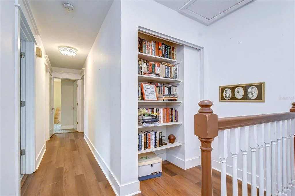 Photo of 901 WOODVIEW DRIVE