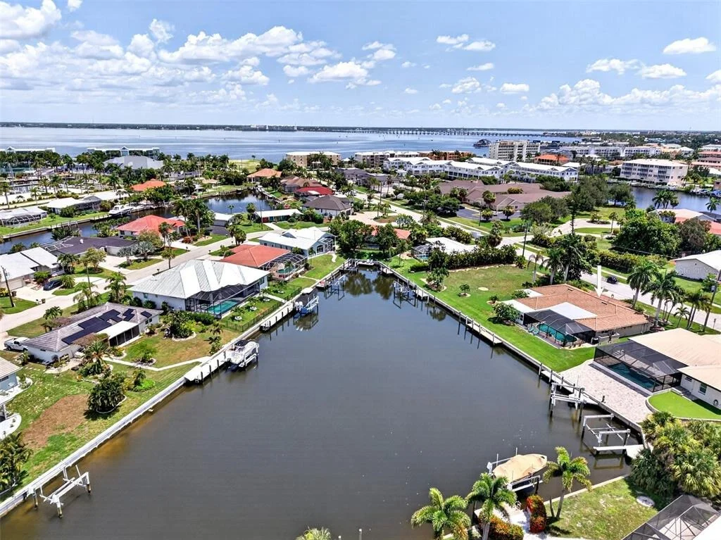 Photo of 359 BAL HARBOR BOULEVARD