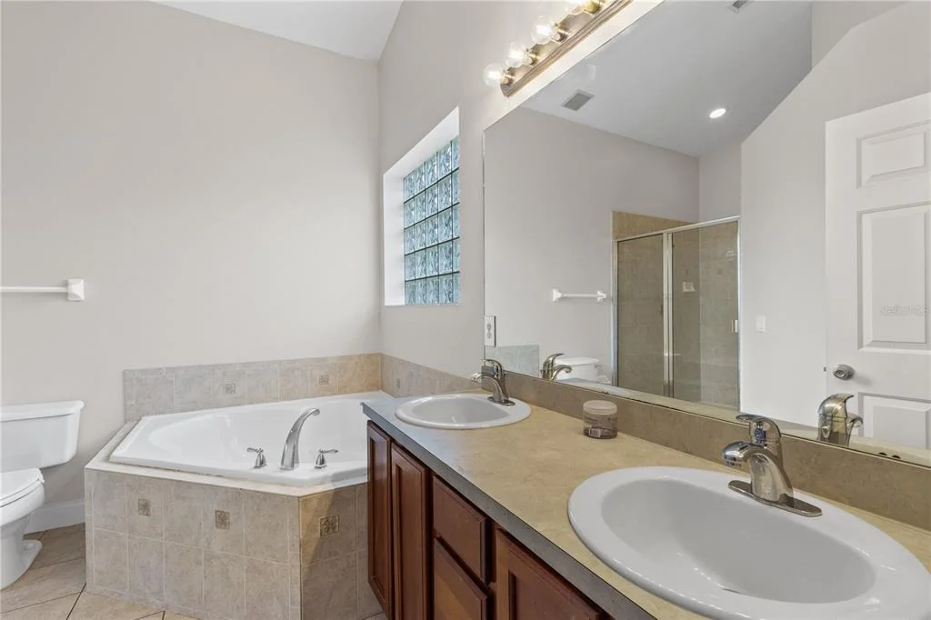 Photo of 4924 RAYLENE WAY