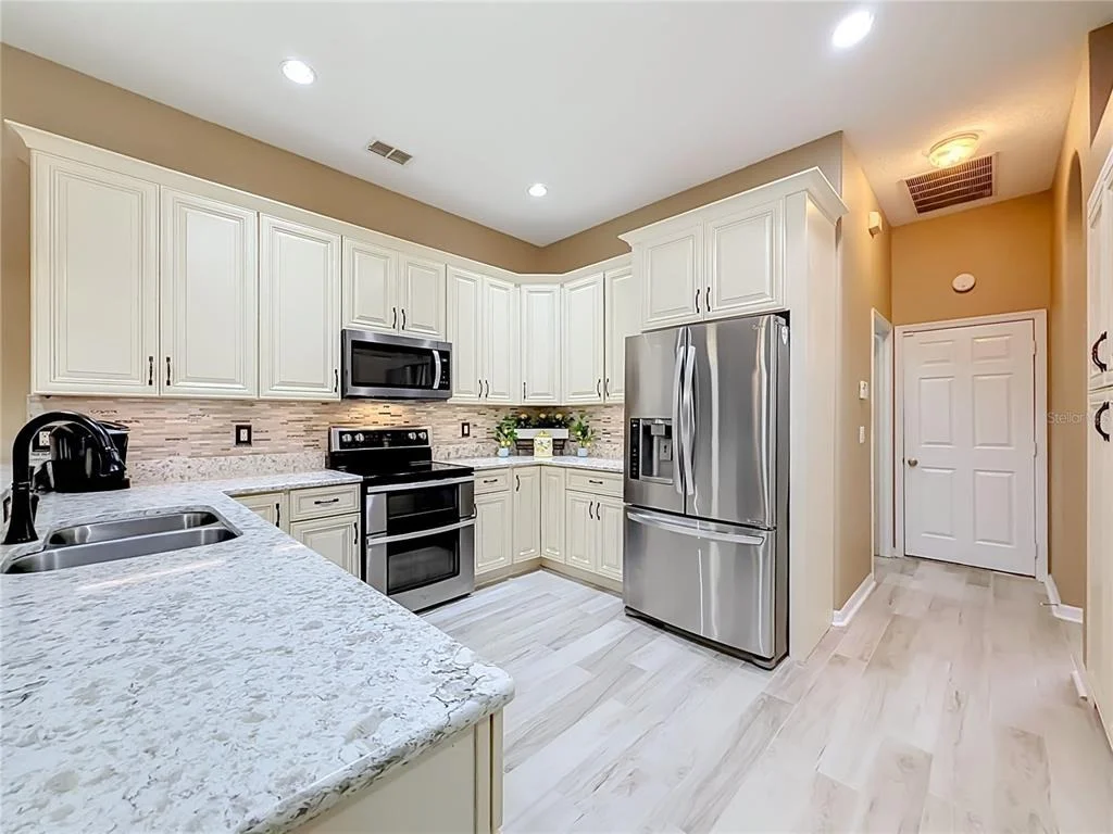 Photo of 1105 SHADOWBROOK TRAIL