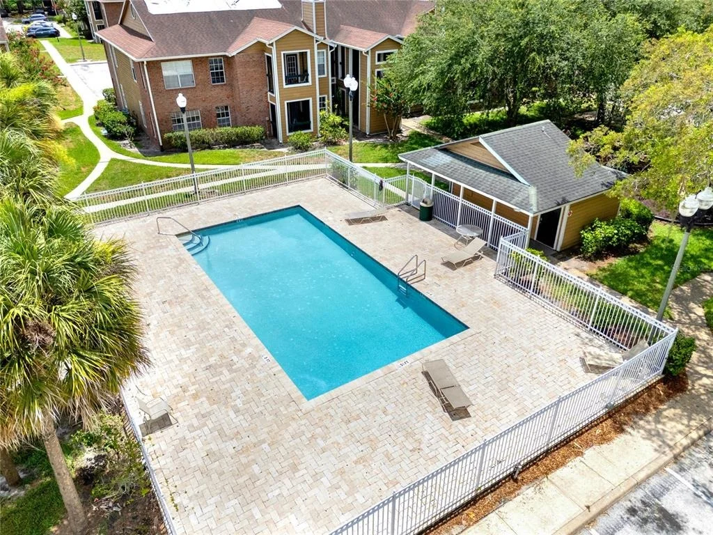 Photo of Unit I201 at 5545 DEVONBRIAR WAY