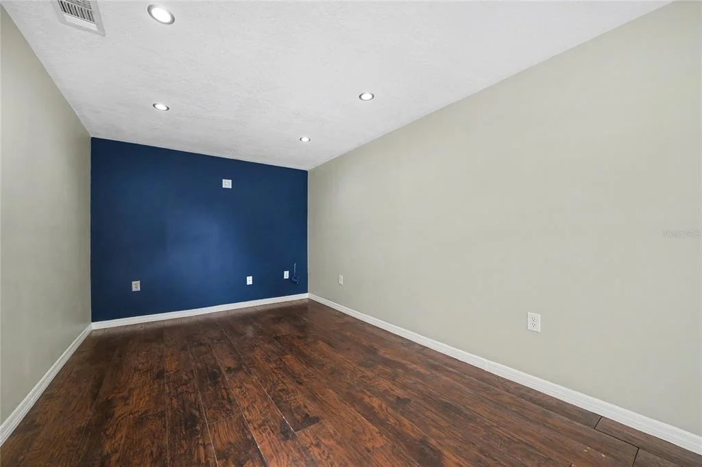 Photo of 6038 WEDGEWOOD CIRCLE