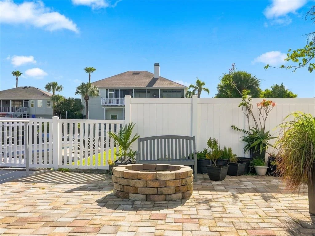 Photo of 3385 GULFVIEW DRIVE