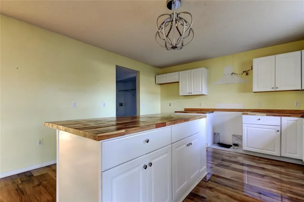 Photo of 11309 OUTRIGGER AVENUE